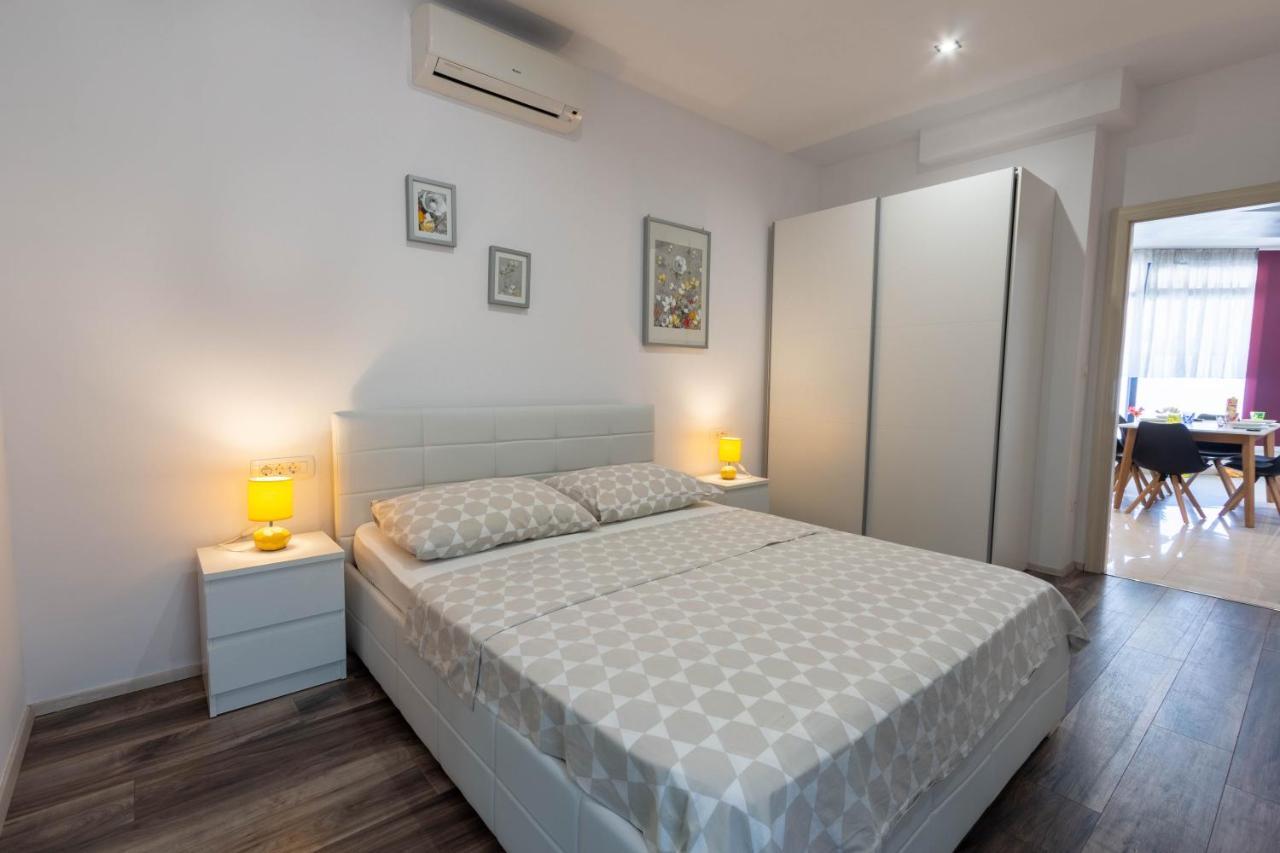 Apartman Dora Podstrana Exterior foto