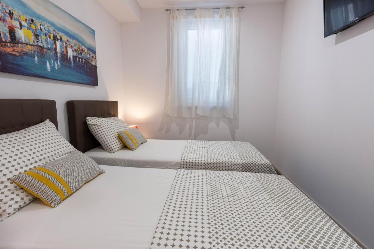 Apartman Dora Podstrana Exterior foto