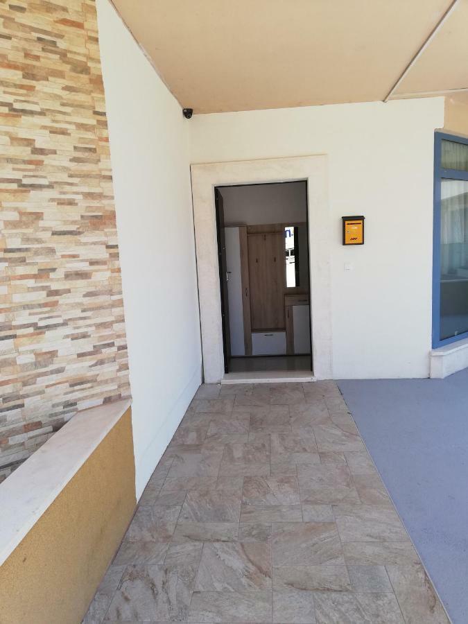Apartman Dora Podstrana Exterior foto